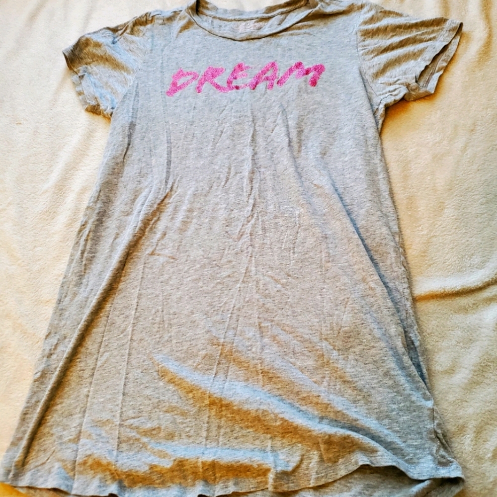 Night shirt